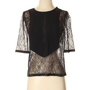 BCBGMAXAZRIA 3/4 Sleeve Lace Top (xs)